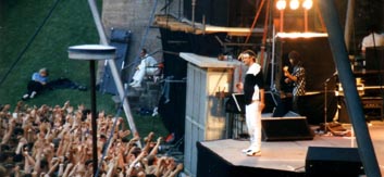 Marillion - Welcome To The Garden Garty - Summer 1986 - Unknown city, venue, date and photographer